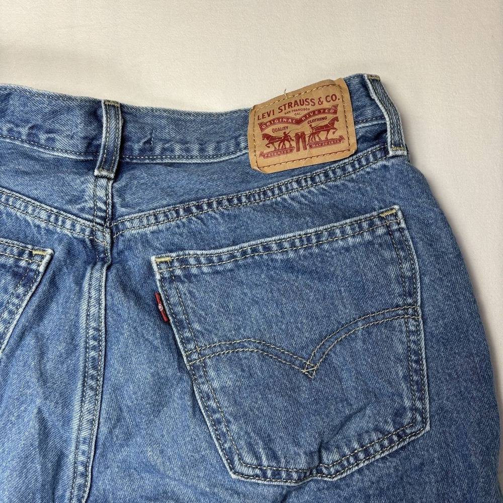 Levi's Low Pro Straight Leg Jeans Cotton Denim Size 28 Relaxed Fit Medium Wash - Picture 9 of 10